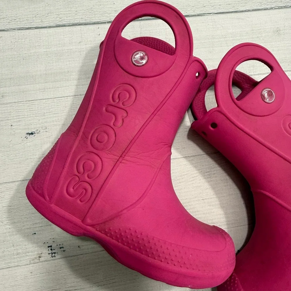 Crocs kids pink rain boots child size 10